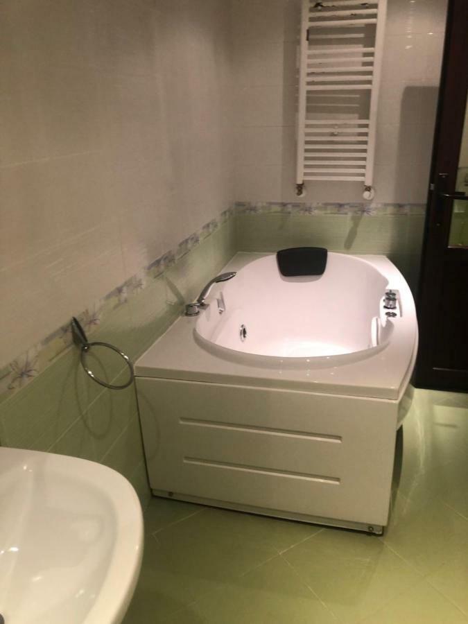 Hotel White House Kŭrdzhali 外观 照片