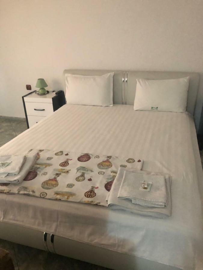 Hotel White House Kŭrdzhali 外观 照片