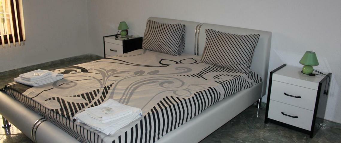 Hotel White House Kŭrdzhali 外观 照片